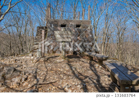 犬ヶ岳の山頂 131683764