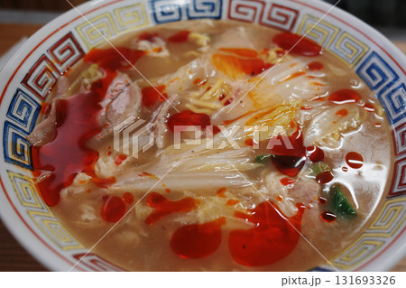 酸辣湯麺 131693326