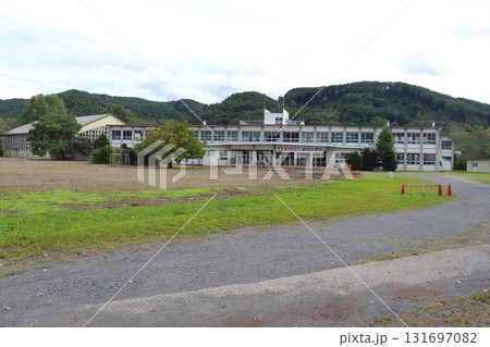 龍岡城五稜郭内の旧田口小学校（長野県佐久市） 131697082