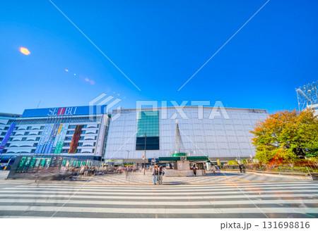 東京池袋駅 131698816