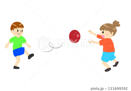 サッカーをする子ども達 サッカーをする子ども達 131699392
