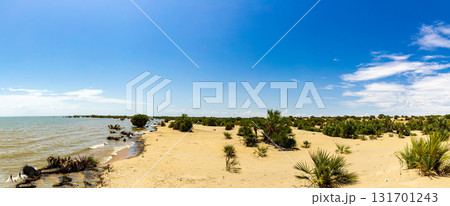 Lake Turkana Eliye Springs Beach Lodwar Landscapes Waterscape 131701243