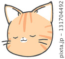 眠るかわいい茶トラ猫のアイコンイラスト 131704492