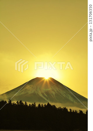 ダイヤモンド富士 131706350