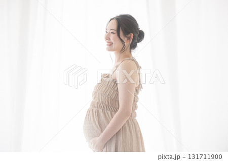 妊婦さん 131711900