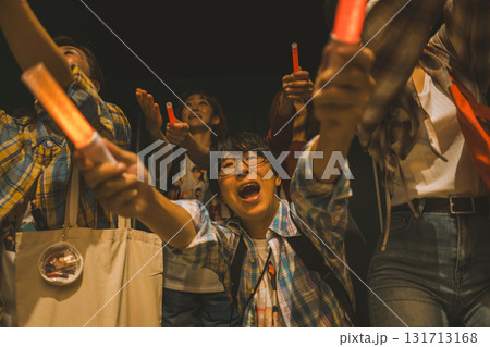 supporting my fave 131713168