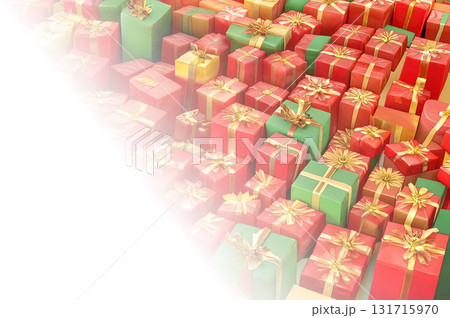 白いグラデーションのかかった、たくさんのクリスマスプレゼント 白いグラデーションのかかった、たくさんのクリスマスプレゼント 131715970