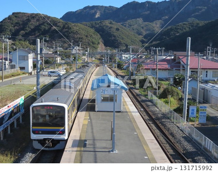 2016.12.31 JR東日本内房線 浜金谷駅 209系 131715992