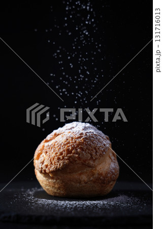 シュークリーム　粉砂糖　クッキーシュー 131716013