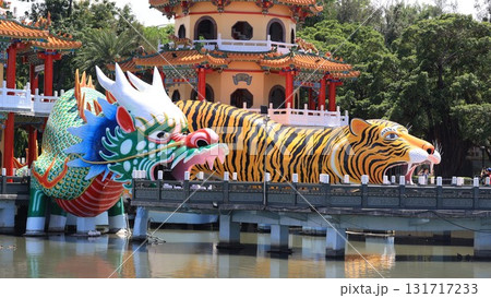 The Dragon and Tiger Pagodas is a temple located at Lotus Lake in Zuoying District.one of famous landmark in Kaoshiung.  131717233