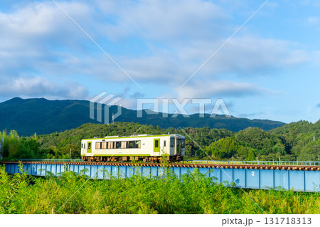 JR磐越東線・キハ110系気動車 いわき⇔郡山 JR磐越東線・キハ110系気動車 いわき⇔郡山 131718313