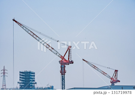 大阪府枚方市と大阪府高槻市間の新名神高速道路の建設現場 大阪府枚方市と大阪府高槻市間の新名神高速道路の建設現場 131719978