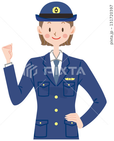 ガッツポーズする女性警官 131720397