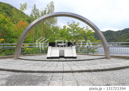 さっぽろ湖と定山渓ダム（札幌市南区定山渓）第一展望台　　　　　 131721394