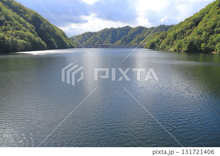 さっぽろ湖と定山渓ダム（札幌市南区定山渓）第一展望台　　　　　 131721406