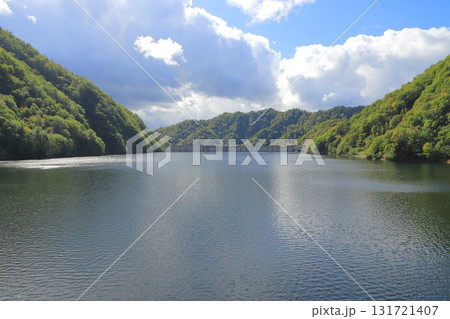 さっぽろ湖と定山渓ダム(札幌市南区定山渓)第一展望台 さっぽろ湖と定山渓ダム(札幌市南区定山渓)第一展望台 131721407