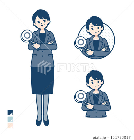 ビジネスミドル女性が回答を考えるイラスト ビジネスミドル女性が回答を考えるイラスト 131723017