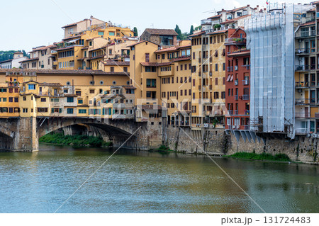 Ponte Vecchio bridge, medieval landmark on Arno river, Florence, Tuscany, Italy Ponte Vecchio bridge, medieval landmark on Arno river, Florence, Tuscany, Italy 131724483