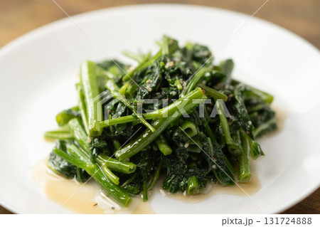 あさがお菜(空芯菜)の炒め物 131724888