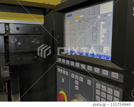 ベンダー　プレスブレーキ　NCベンダー　工場　製造業　 131724940