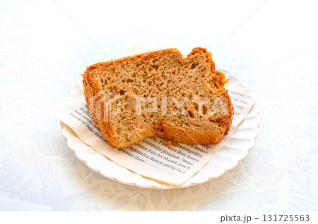 紅茶とりんごのシフォンケーキ 131725563