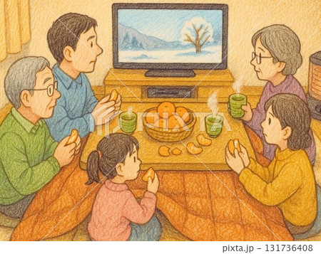 冬の家族団欒 こたつでみかんを食べながらテレビを観る温かいひととき 冬の家族団欒 こたつでみかんを食べながらテレビを観る温かいひととき 131736408