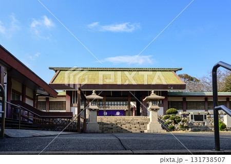 千葉県護国神社　社門 131738507