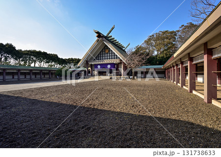 千葉県護国神社 社殿と廻廊 千葉県護国神社 社殿と廻廊 131738633