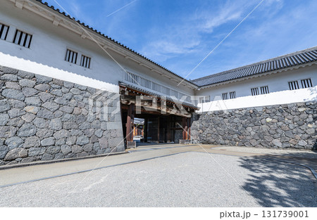 山形県山形市　山形城跡二ノ丸東大手門櫓と東大手門続櫓 131739001