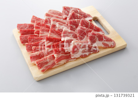 焼肉セット（米国産牛肉、国産豚肉） 131739321