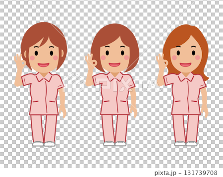 笑顔でOKサインを出すピンクの制服の女性看護師 131739708
