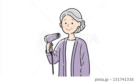 お団子ヘアのシニア女性が、紫のカーディガンを着てドライヤーを手に持ち微笑んでいるイラスト。 131741338