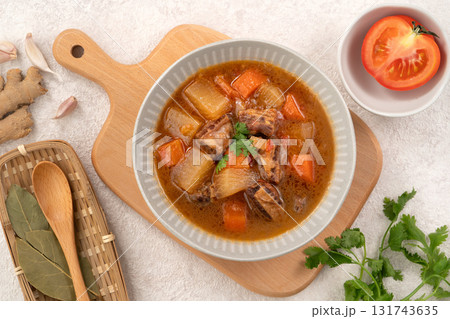 牛肉 ビーフ 煮込み 131743635