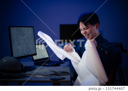 残業ストレス 残業ストレス 131744407