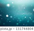 やわらかな光粒が舞う涼しげで癒しの背景デザイン 131744804