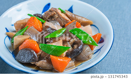 筑前煮 131745343