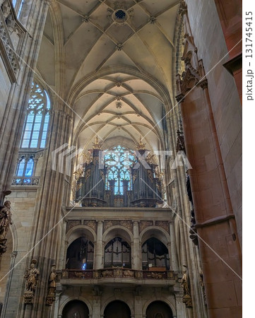 プラハの聖ヴィート大聖堂のパイプオルガン｜チェコ・ヨーロッパの歴史的ゴシック建築 131745415