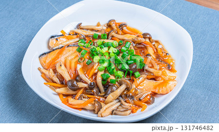 鮭の和風あんかけ煮 131746482