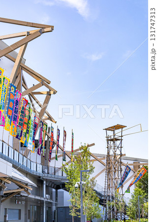 大相撲ののぼり旗と太鼓櫓が立つIGアリーナ風景 大相撲ののぼり旗と太鼓櫓が立つIGアリーナ風景 131747313