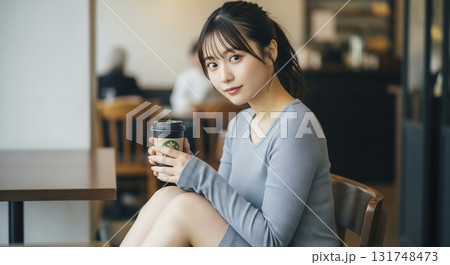 スリムワンピースが似合う女性 131748473