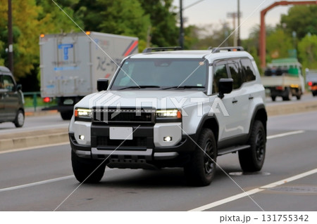 国産SUV　イメージ 131755342