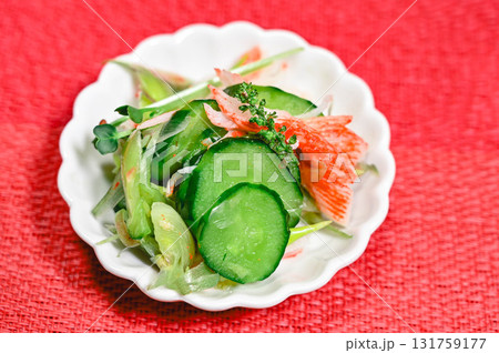 カニカマときゅうりの和え物 131759177