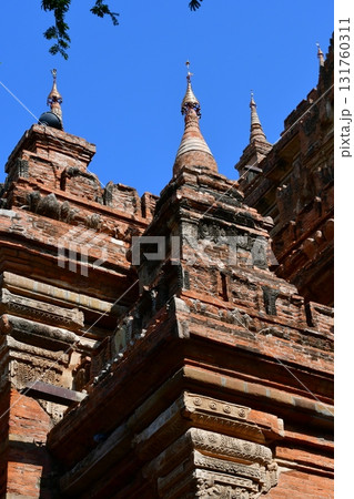 ミャンマー、バガン、ティーロミンロ寺院 131760311