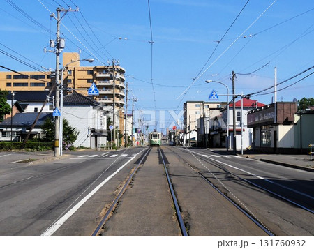 路面電車が走る風景 131760932