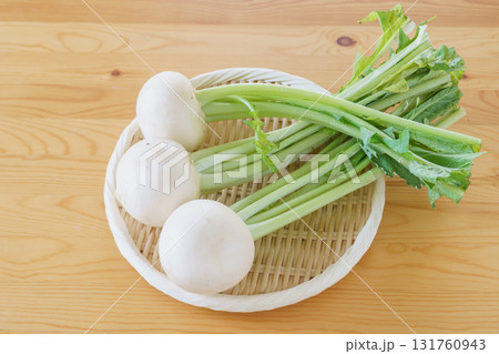 蕪(かぶ) 131760943