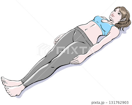 ヨガ・死者のポーズ_まっすぐの姿勢で横たわる若い女性_2_影無し 131762903