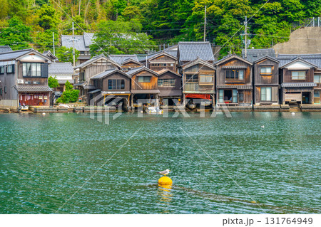 伊根の舟屋 初夏の京都 伊根の舟屋 初夏の京都 131764949