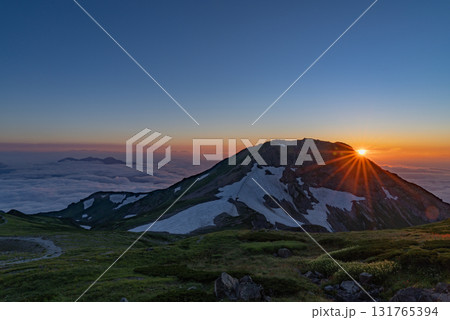 白馬山荘から見た旭岳01 白馬山荘から見た旭岳01 131765394