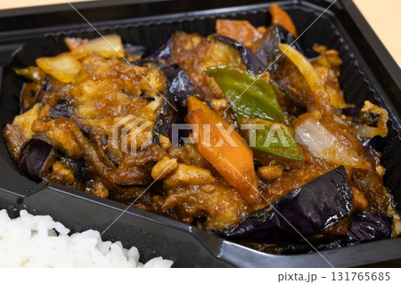 おいしい麻婆茄子の中華弁当 131765685