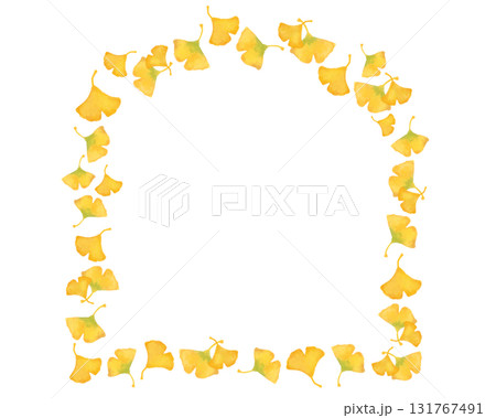 水彩のイチョウアーチフレーム｜日本の秋を感じる上品なデザイン素材 131767491